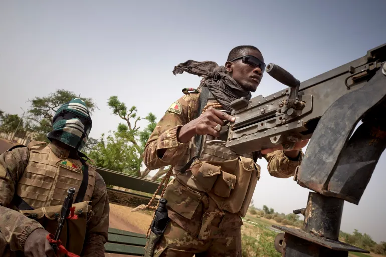 Armed men strike industrial sites in western Mali as attacks return