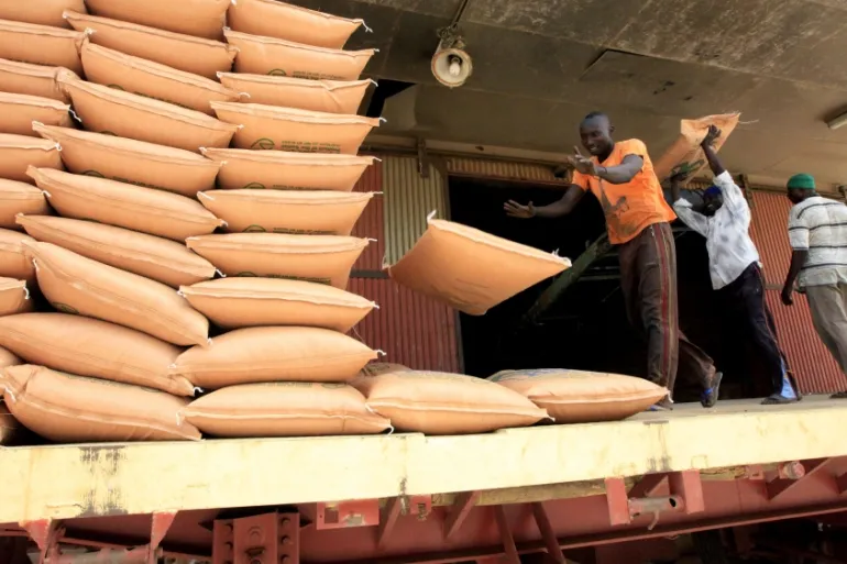 Sudan importers warn customs hikes fuel black markets