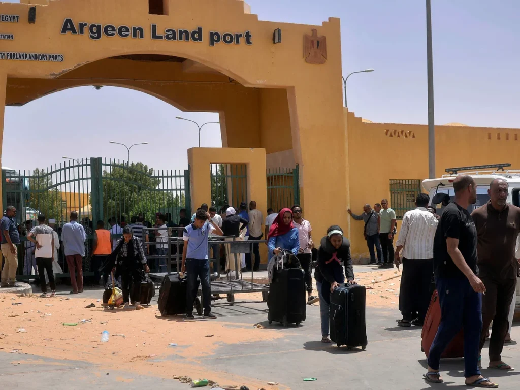 Refugees between Egypt and Sudan and their shared suffering