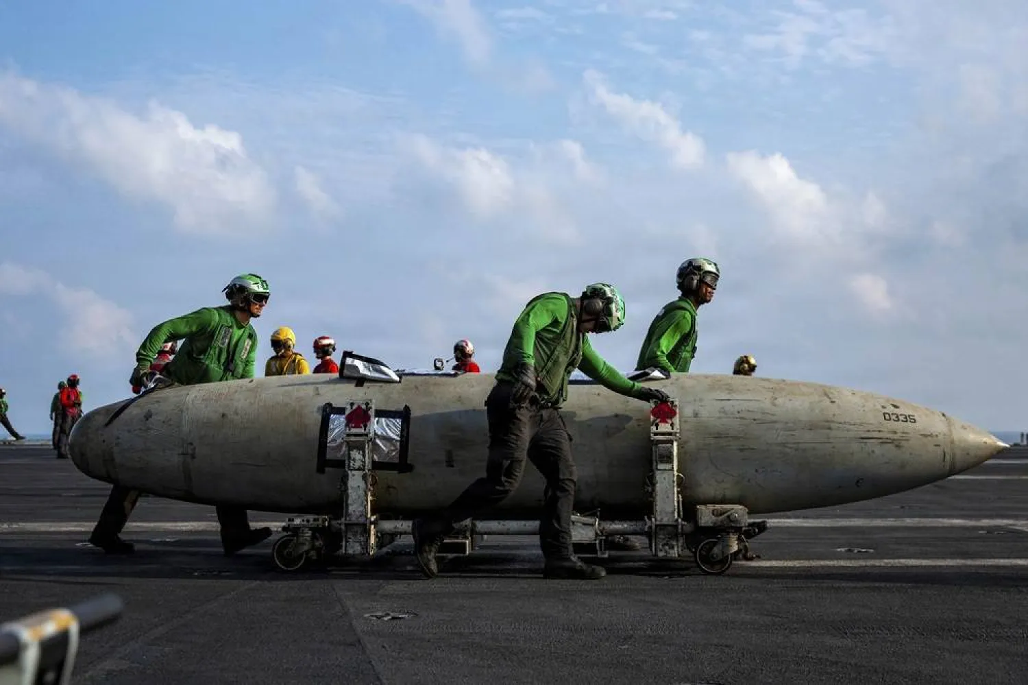 US deploys 10,000 troops to enforce Iran port blockade
