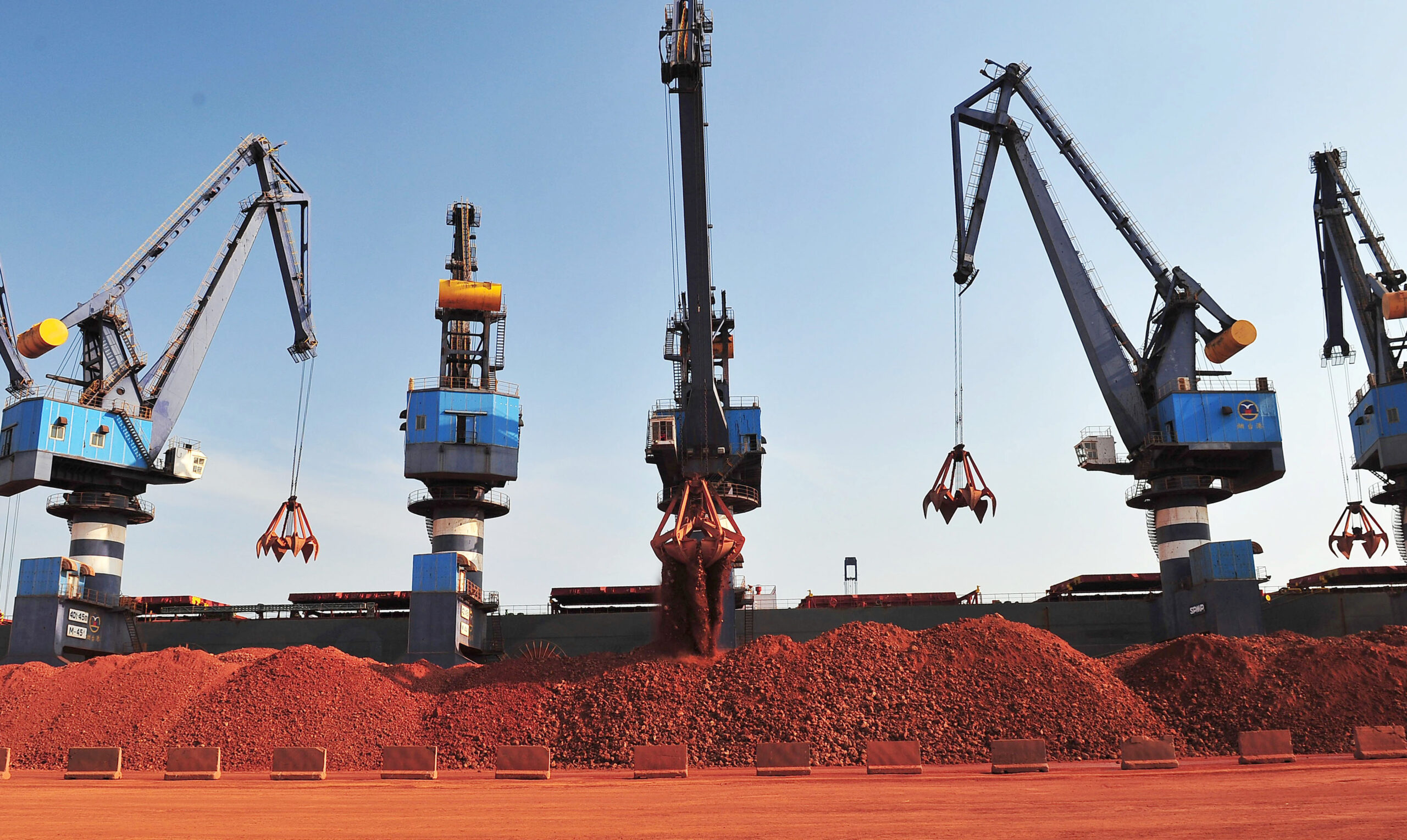 Guinea bauxite output jumps 25% as China drives high demand