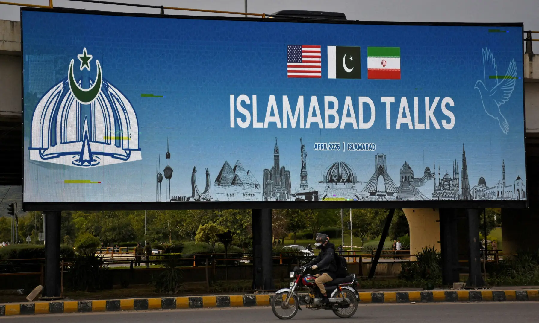 US and Iran hold direct talks in Islamabad, swap proposals