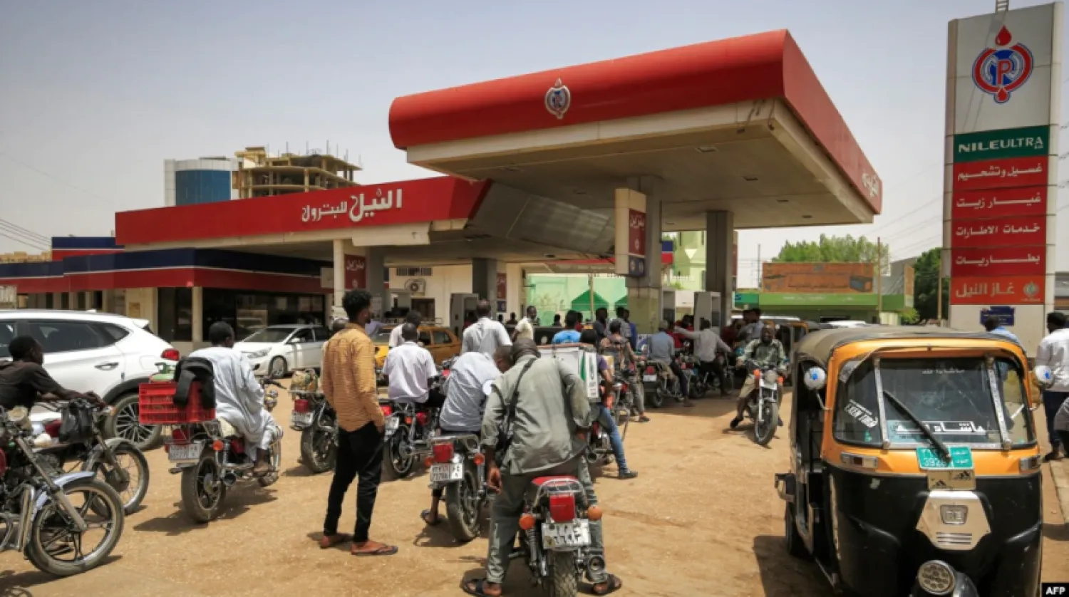 Sudanese citizens face rising fuel costs and long travel distances