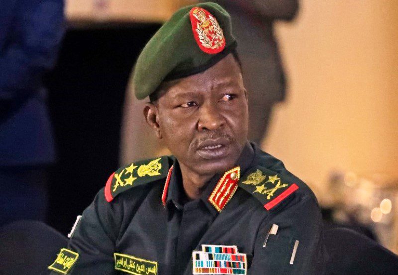 Al-Burhan scraps deputy post, removes Kabashi in SAF shake-up