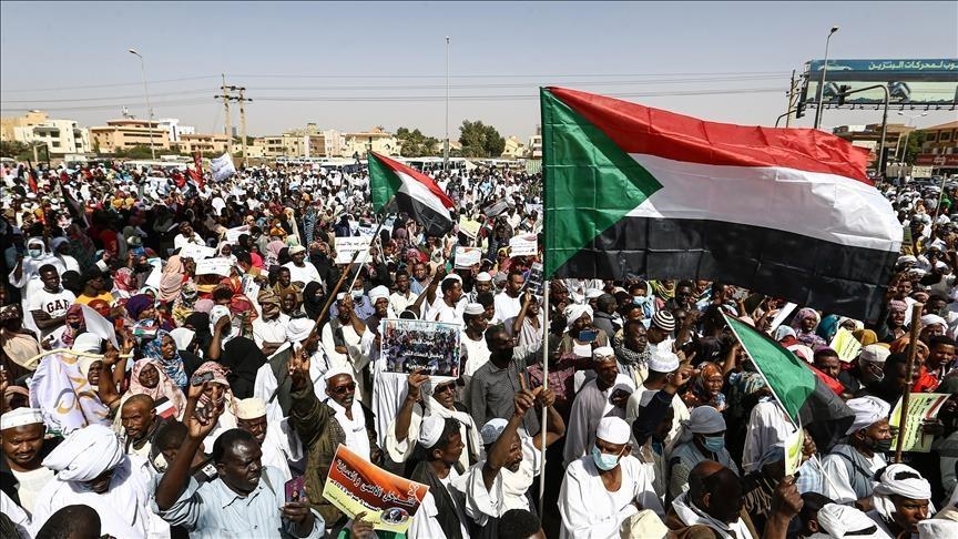 Protesters block major Sudan-Egypt highway over power cuts