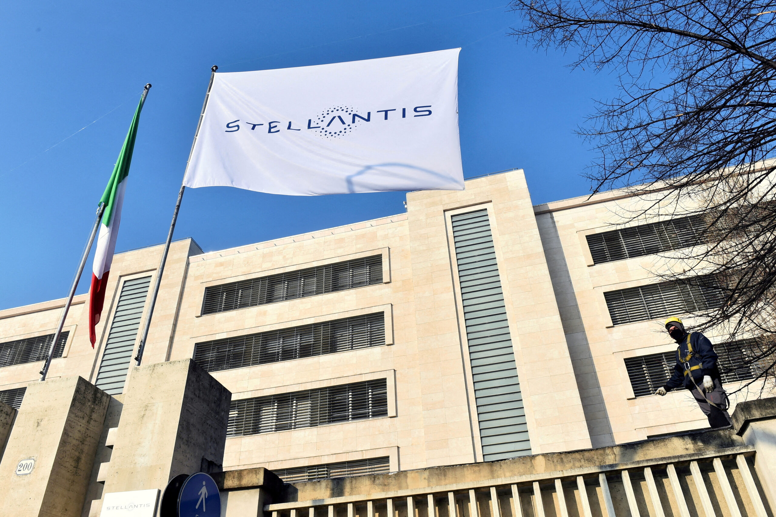 Stellantis expands African recycling with Morocco
