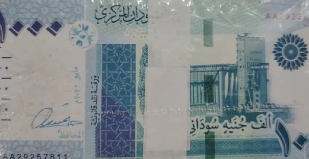 Fake 1,000-pound notes deepen Darfur’s worsening cash crisis