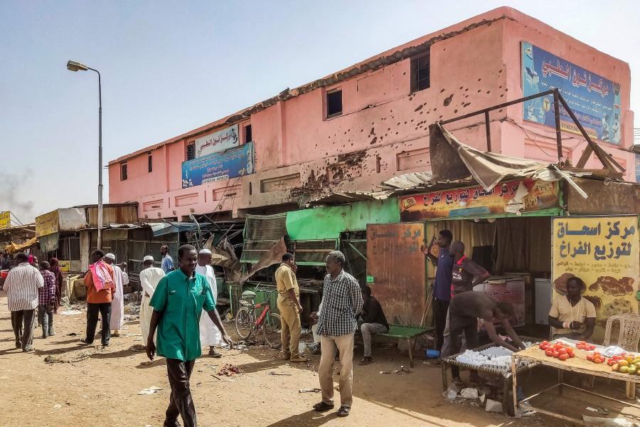 Khartoum returnees face soaring prices and failing services