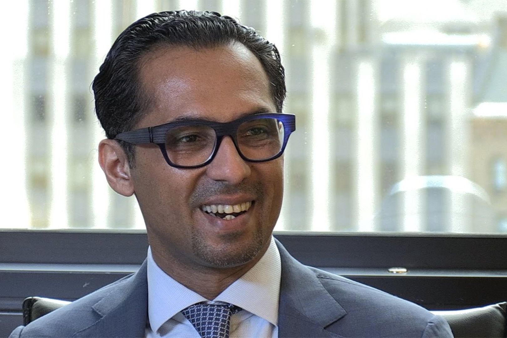 Tanzanian titan Dewji challenges China in graphite race