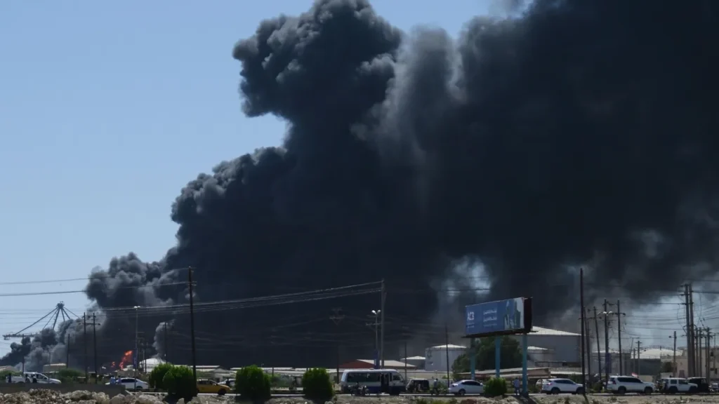 Looted infrastructure triggers a 20-hour blackout in east Sudan