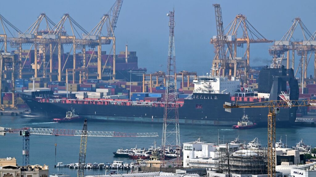 UAE halts trade with Iran after missile attack near country