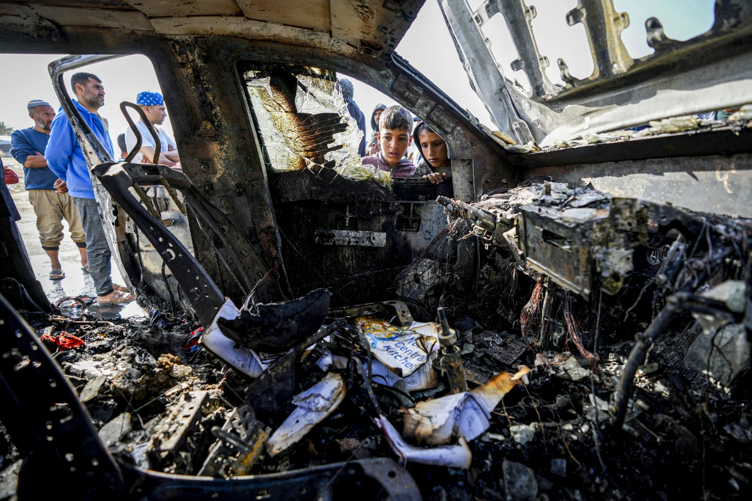 UK, Australia and Canada condemn Israel over Gaza aid probe