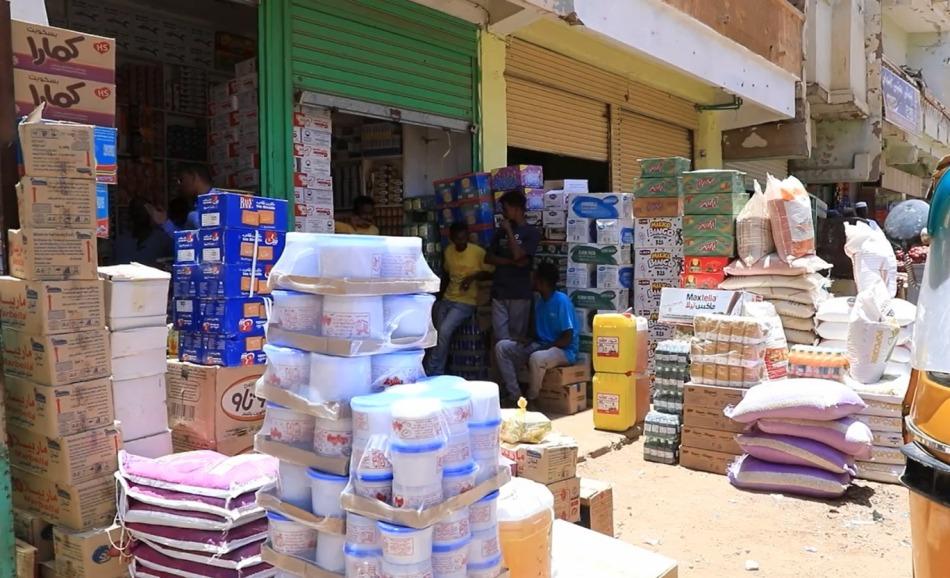 Sudan households slash spending as incomes collapse