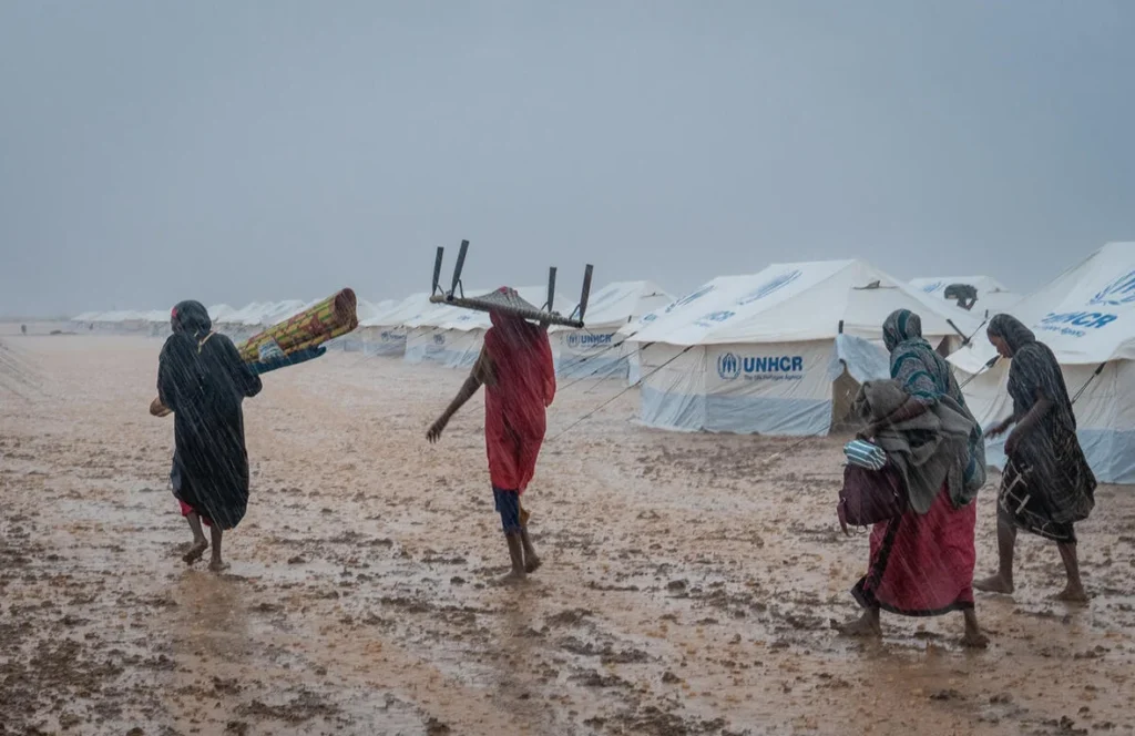 Heavy rainfall, dust storms trigger orange alert across Sudan
