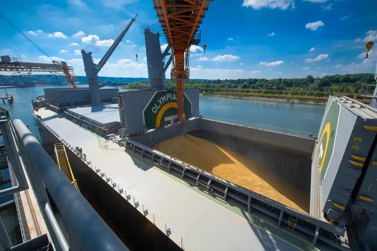French wheat shipment heads to Sudan for first time in 18 years
