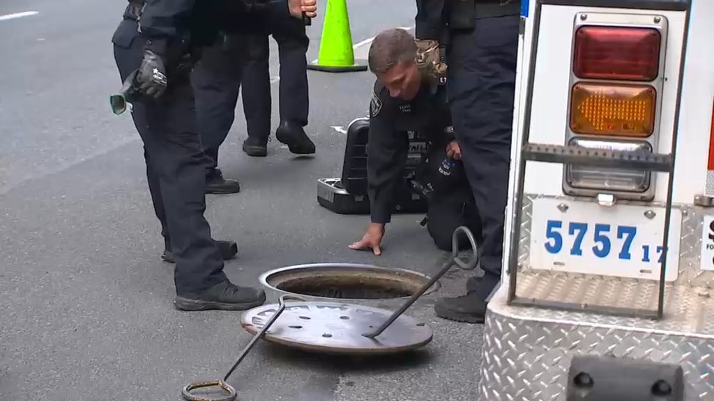 Two arrested after sewer sighting near Netanyahu’s hotel