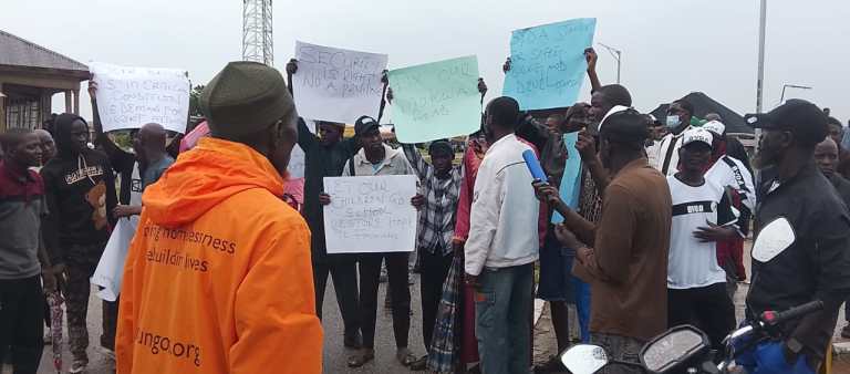 Hundreds remain captive a month after Nigeria mass kidnapping