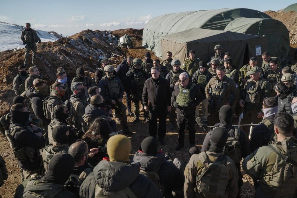 Israeli troops discussed advancing towards Damascus, report says