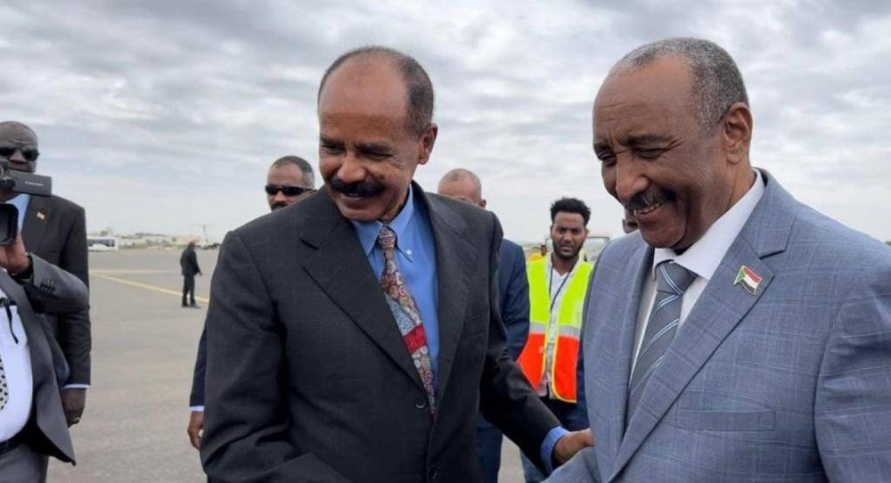Al-Burhan meets Afwerki during visit to Eritrea