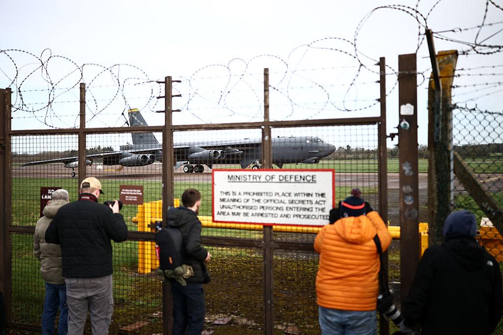 Five held as bomb teams examine vans near RAF Fairford
