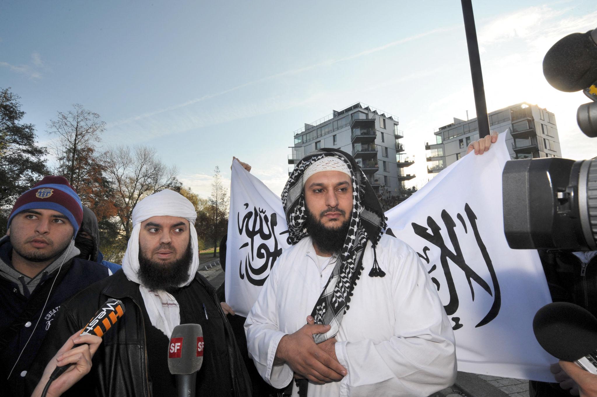 France expands crackdown on Muslim Brotherhood-linked networks