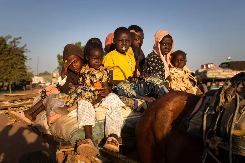 Chad moves over 26,000 Sudanese refugees from Adré