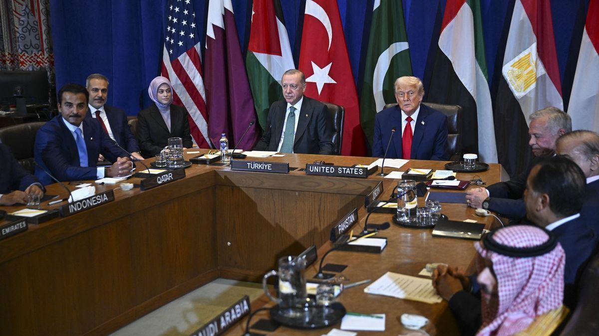 Trump to meet Gulf leaders for Iran war talks