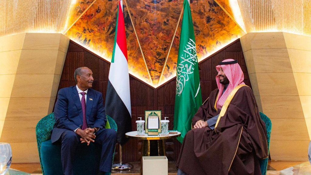 Sudan’s army chief backs Saudi Arabia over Houthi attacks