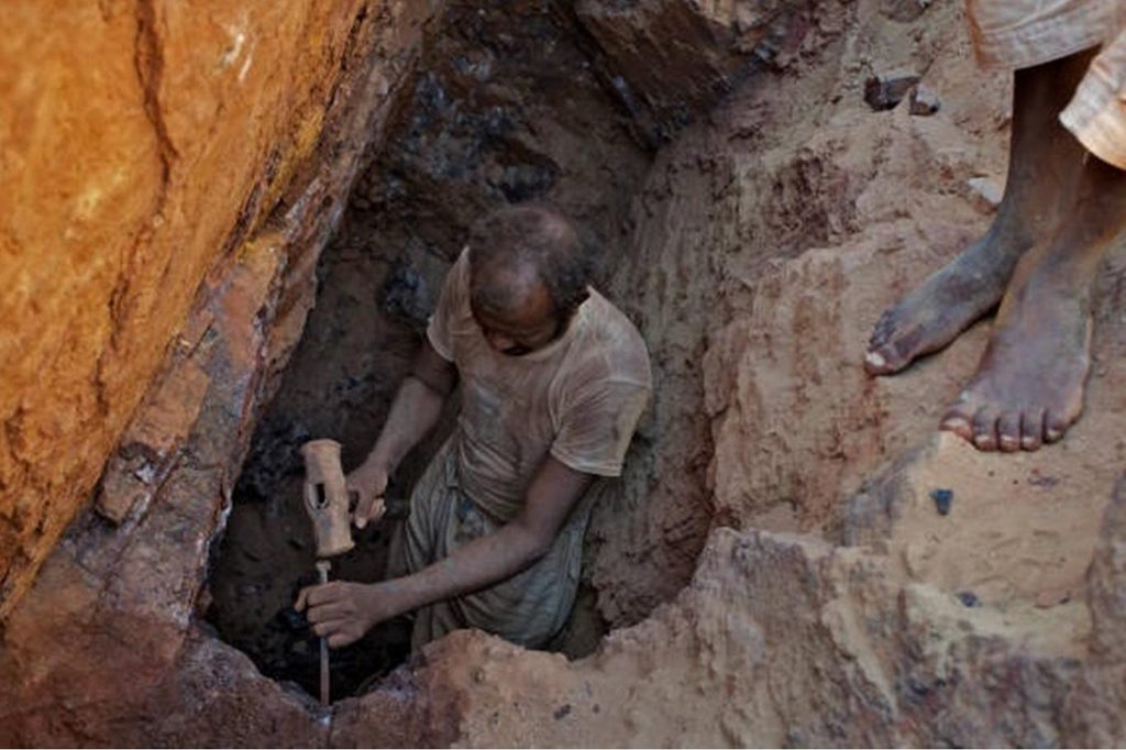 Sudan gold mine collapse death toll rises to 82