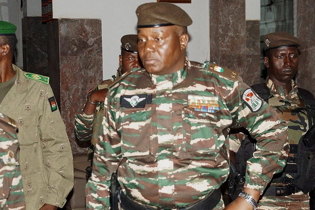 Niger accuses France of inciting soldiers’ mutiny