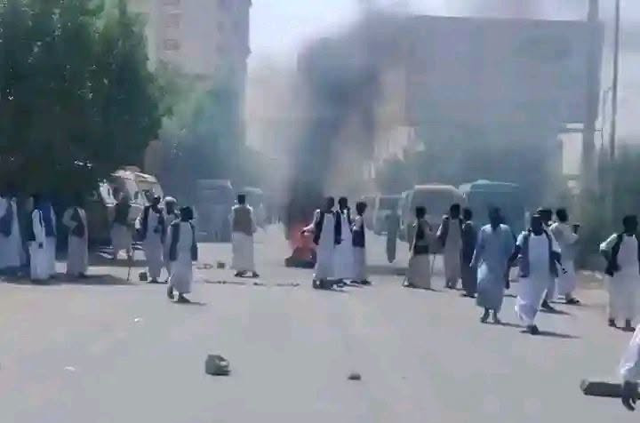 Port Sudan protests erupt after dismembered body found