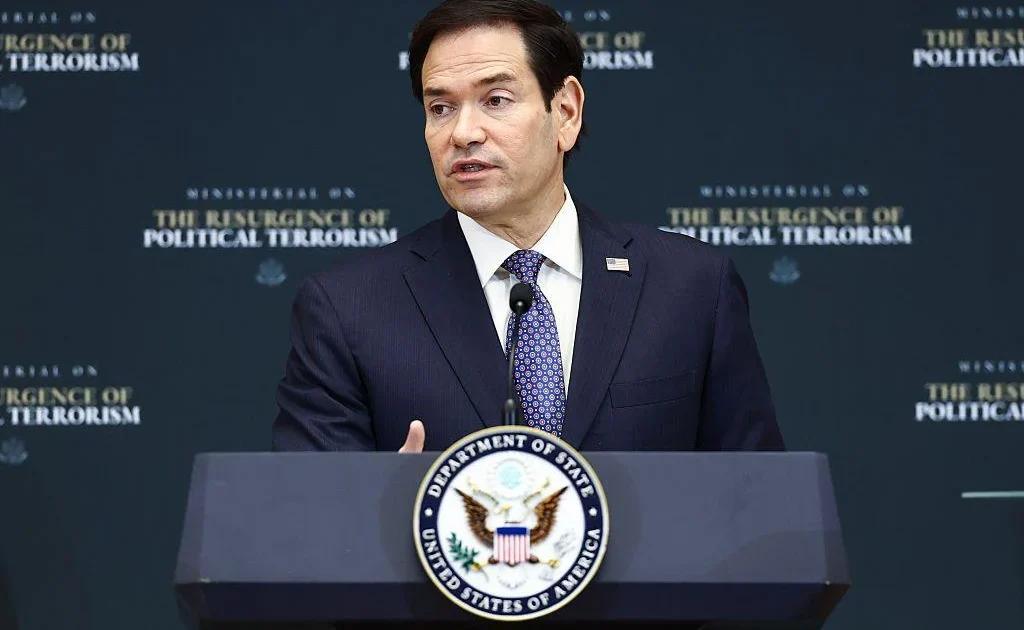 Rubio urges Cubans to work with CIA as Trump threatens Havana