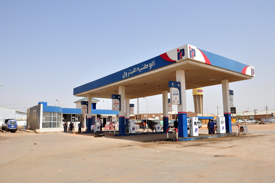 Military intelligence blamed for Wadi Halfa fuel station shutdown