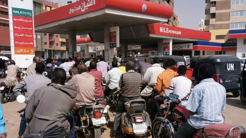 Port Sudan authorities seek to prevent fuel shortages