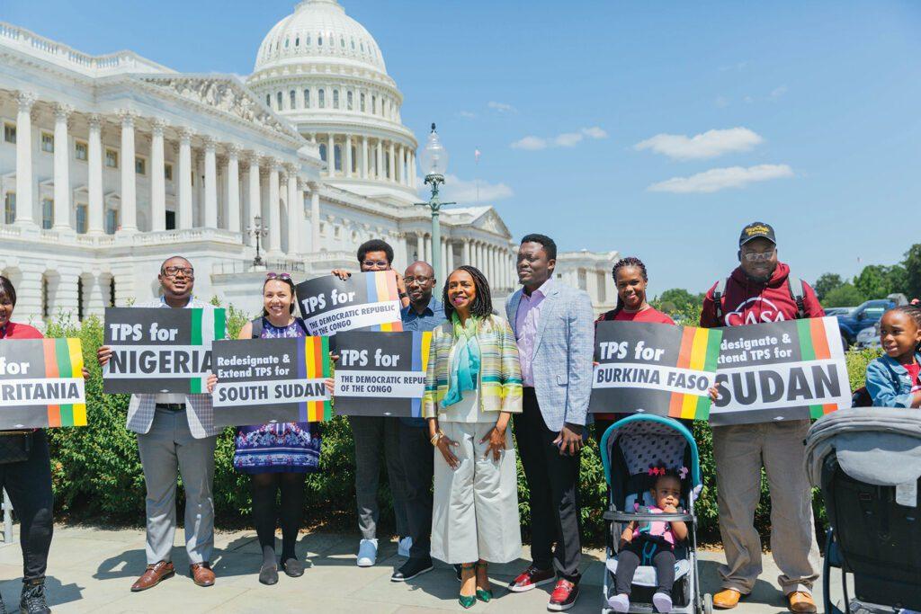 US allows Sudanese, Ukrainians to retain protected status