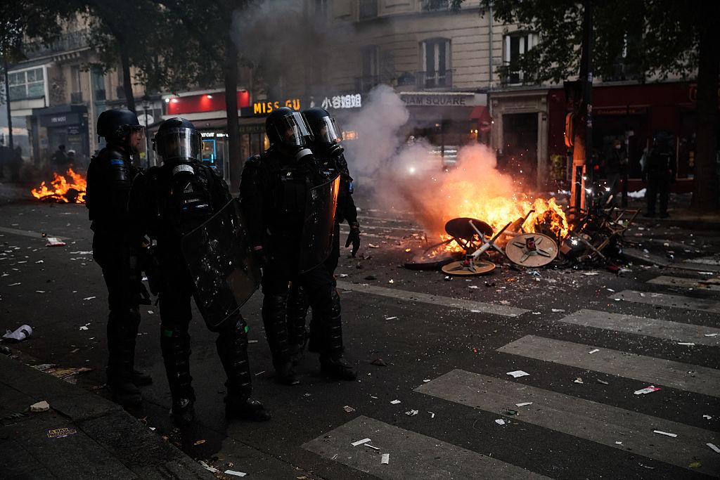 Trump vows France-style riots will never reach America